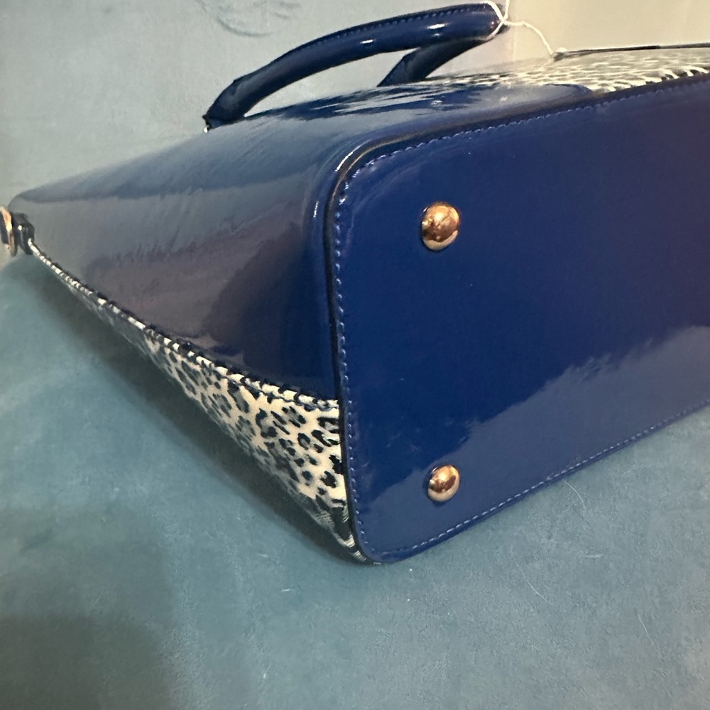 -SOLD-Bebe Rare Elegant Blue and Animal Print Tote Bag - Picture 7 of 9